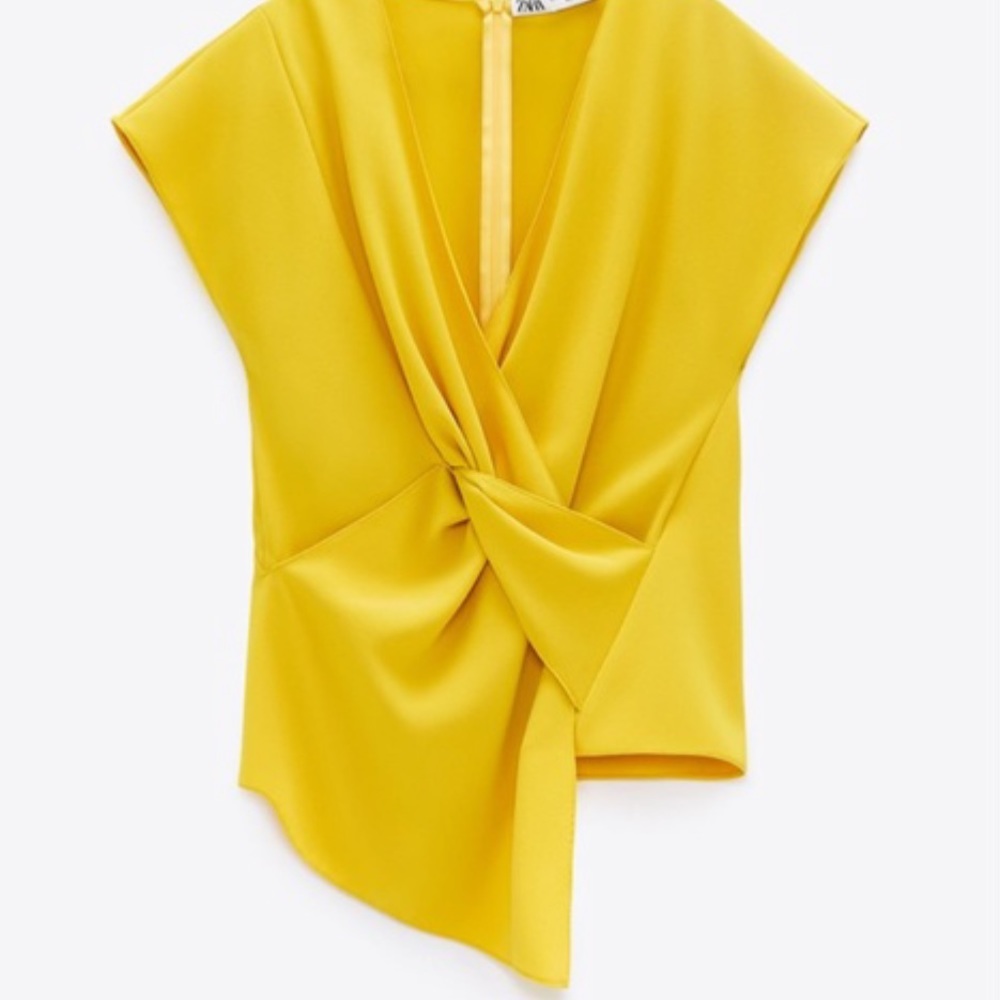 ZARA KNOTTED TOP